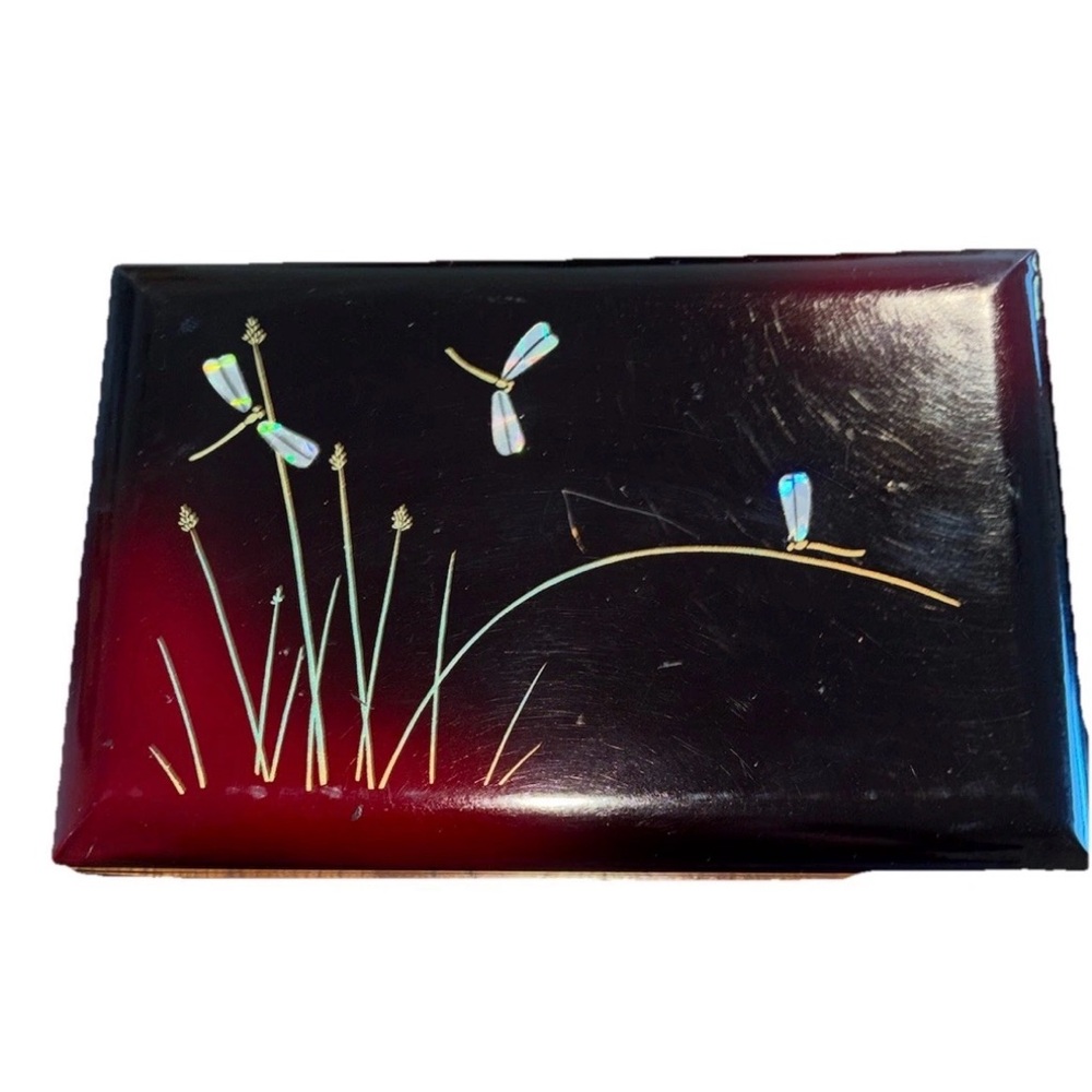 Vintage Japanese Black & Burgundy Box Inlaid Dragonfly Music Box Pearl Inlay